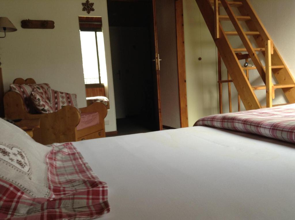 Hotel Boule De Neige Gourette Δωμάτιο φωτογραφία